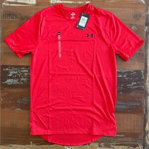Under Armour Men's Red T-Shirt